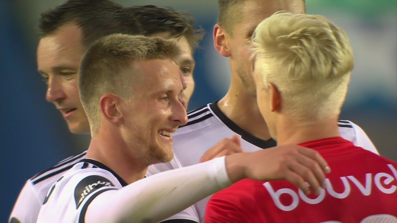 Urnen til botsjef Østbø